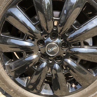 MINI クロスオーバーSD F60  純正ホイール、タイヤ（4本）