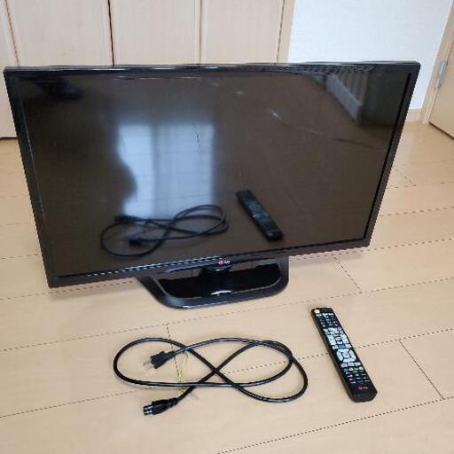 テレビ　32型