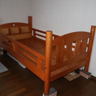 【ネット決済】木製二段ベット・スノコ・はしご付き