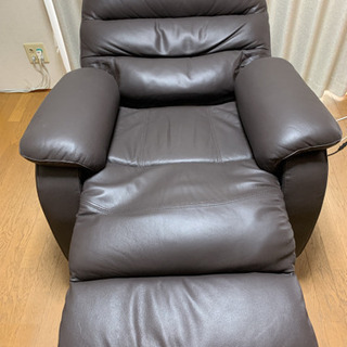 ニトリ 電動 本革リクライニングソファ 一人掛