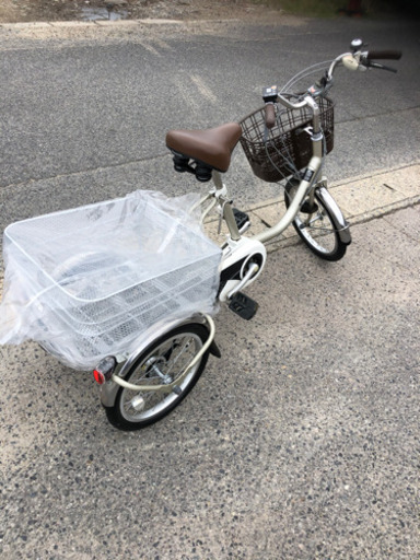 パナソニック三輪電動アシスト16A hパンフレット参照 パナソニック三輪電動アシスト16A hパンフレット参照