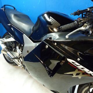 HONDA CBR1100XX-Fi 黒 車検R4/6年 格安提供車 要整備 格安配送キャンペーン 期間限定 諸経費０円 即納車有り 激安 横浜 P-Yard HONDA CBR1100XX-Fi 黒 車検残R4/2月 名変で乗れます 格安配送