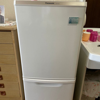 【ネット決済】美品　小型2ドアパナソニック　冷蔵庫　N R_B146W