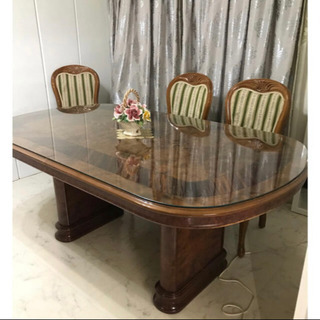 美品〉ロココ調・アンティークのダイニングテーブル