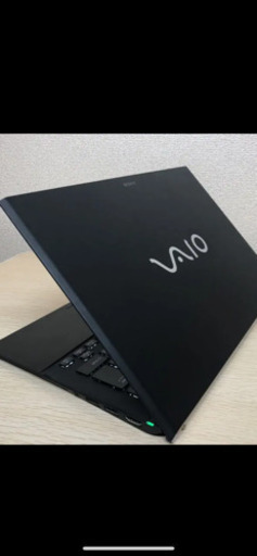 爆速かつ世界最軽量　VAIO Corei7 メモリ8GB ゲーミング　動画編集