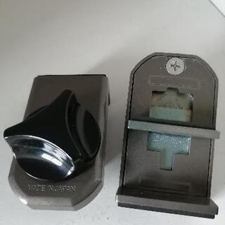 窓用エアコン　冷暖房　防犯ロック２個付