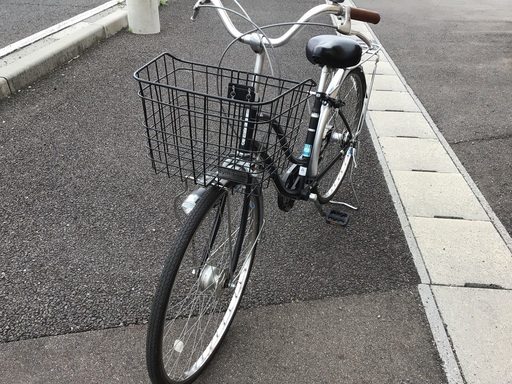 整備済み ノーパンクタイヤ中古車パンクの心配ありません