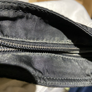 プラダ　PRADA ショルダーバック　黒　NERO ❶