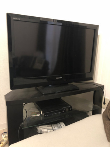 REGZA 32インチTV テレビ台　DVDプレイヤー