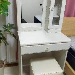 ドレッサー(フェリベーネ FEL1360 WH)（ニトリ ドレッサー