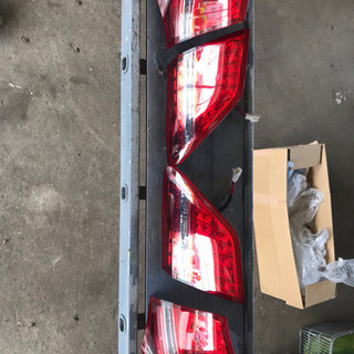 200系クラウン前期型ロイヤルテールランプセット