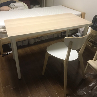 IKEA家具2点-テーブル／踏み台