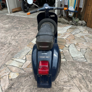 ベスパ100 ビンテージ ピアジオ イタリア