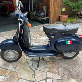 ベスパ100 ビンテージ ピアジオ イタリア