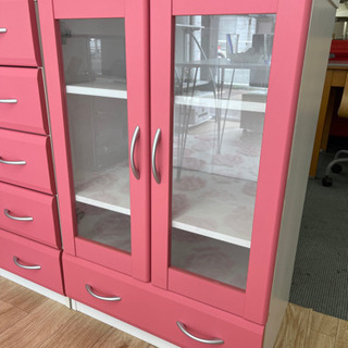 可愛いピンク色 お部屋が一気に華やかになる 高さ調整可能 食器棚 収納棚 棚 ジャックさん 岡山のその他の中古あげます 譲ります ジモティーで不用品の処分