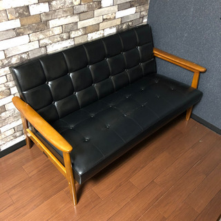 カリモク60 Kチェア　2シーター　スタンダードブラック　座面割れなし　新入荷