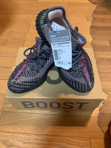 【新品未使用】YEEZY BOOST 350 V2 YECHEIL