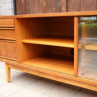 ACME Funiture(アクメファニチャー)のTRESTLES（トラッセル）テレビボードです。ワイドサイズのローボードはアメリカヴィンテージ家具を再現♪ブルックリンスタイル、西海岸スタイルなどに！