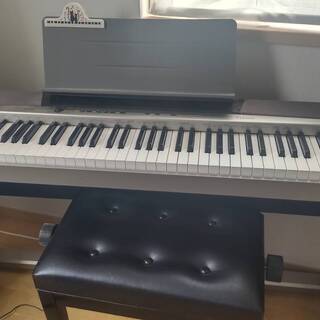 【ネット決済】電子ピアノと椅子