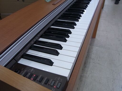 カシオ　Privia PX-720C 電子ピアノ ブラウン 3ペダル カシオ Privia PX-720C 電子ピアノ ブラウン 3ペダル カシオ