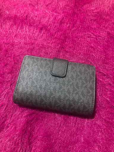 マイケルコース財布 美品