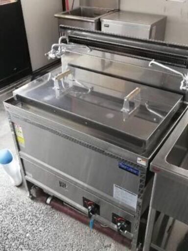 ゆで麺器 90L