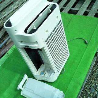 2018年製 SHARP加湿空気清浄機 KC−50TH2−W