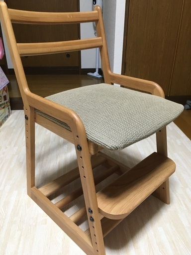 ISSEIKI 学習椅子　LIFE-KD DESK CHAIR