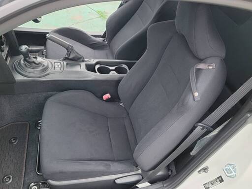 総額165万円 トヨタ86zn66atマニュアルモード付 サテンホワイトパール2 9万k検22年01月1オーナー記録簿モデリスタエアロ 株式会社bnc市原店 五井の86の中古車 ジモティー 総額165万円 トヨタ86zn66atマニュアルモード付 サテンホワイトパール2 9万k検22年01月1オーナー記録簿モデリスタエアロ 株式会社bnc市原店 五井の86の中古車 ジモティー