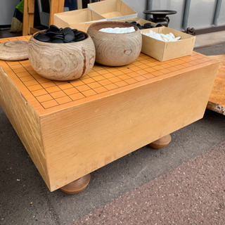 【札幌市南区】直接引き取りしてくださる方 碁盤と碁石、碁笥セットです