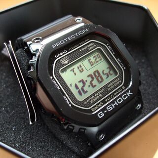 未使用展示品 カシオ G-SHOCK ジーショック ストア GMW-B5000G-1DR 海外向けモデル