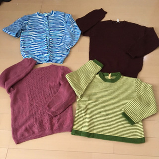 ハンドメイド　手編みのセーター４枚