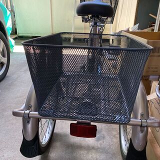 再値下げ！】電動アシスト三輪車 ラクッカル