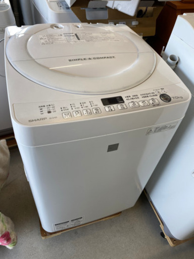 お薦め品‼️激安‼️分解洗浄クリーニング済み‼️シャープ洗濯機7kg 2016年