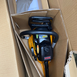 リョービ(RYOBI) エンジンチェンソー！決まり！