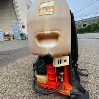 初期不良対応OK 現物確認歓迎 整備済 女性でもかけ易く 噴霧水量多く除草向き iスタート 背引き 背負動噴 共立 SHRE201B 20L   06/29分