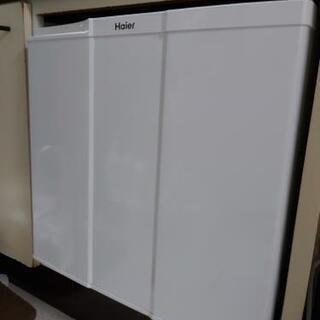小型冷蔵庫（Haier）