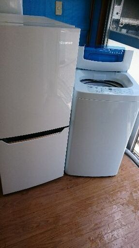 只今、商談中です。！！新生活お買い得セット！！シリーズ４２ ハイセンス　HR-D1301　2ドア冷凍冷蔵庫　2017年製・ハイアール JW-K42M 全自動洗濯機　4.2Kg 2017年製 2点セット！！