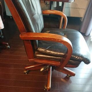 【ネット決済】回転合革木製椅子 2脚 セット　今週末限定！！