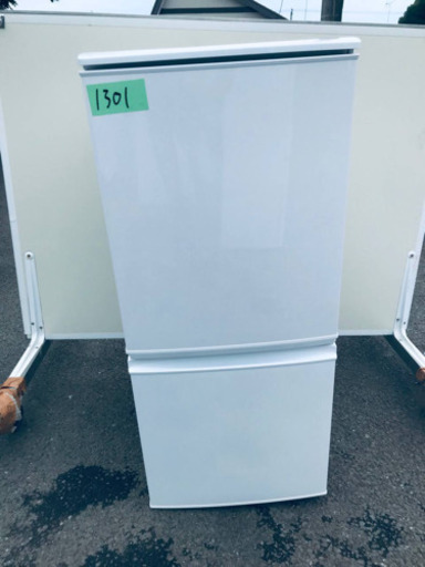 ④1301番 シャープ✨ノンフロン冷凍冷蔵庫✨SJ-D14A-W‼️