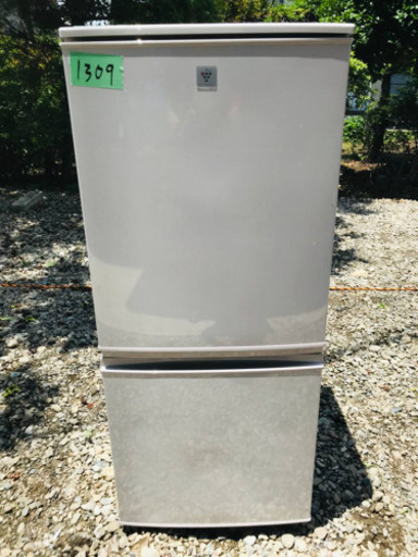 ④1309番 シャープ✨ノンフロン冷凍冷蔵庫✨SJ-PD14B-C 