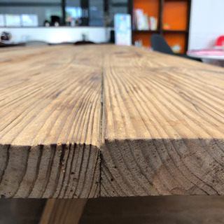 古材テーブル