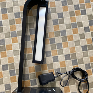 中古▶︎電気スタンド　LEDタイプ　黒