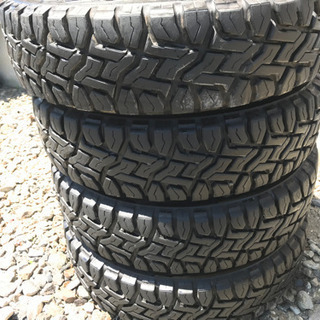軽トラ　１２インチゴツゴツタイヤ　ホイールセット