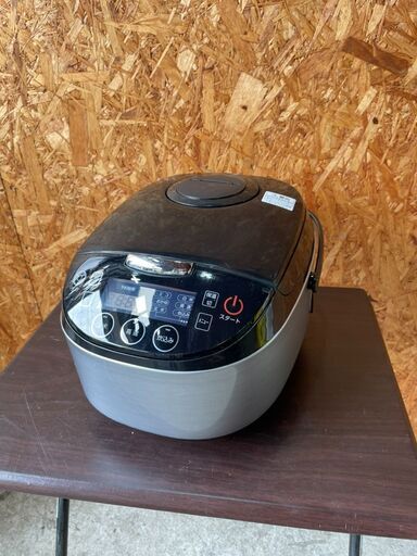 K2908　ニトリ　５．５合炊き炊飯器　２０１９年