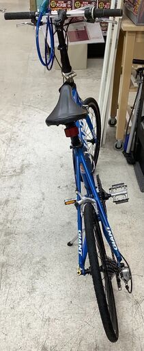 GIANT 折りたたみ自転車 IDIOM 20インチ ブルー 【ユーズドユーズ名古屋天白店】 J903 GIANT 折りたたみ自転車 IDIOM 20インチ ブルー 【ユーズドユーズ