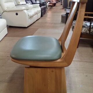 【愛品倶楽部柏店】　ｋａｒｉｍｏｋｕ　カリモク　大ｅｎ卓シリーズ　回転式ダイニングチェア　【店舗同時販売中】