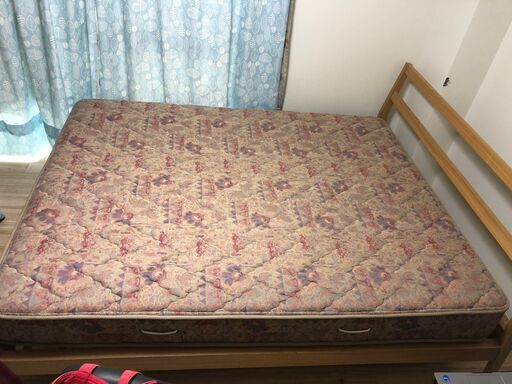 中古ダブルベッド bed