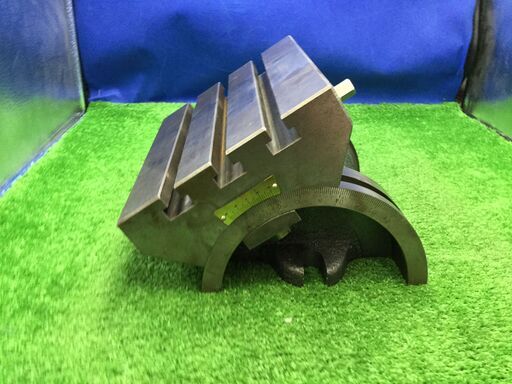 【エコツール知立店】YAMATO 傾斜テーブル バイス台  AGD-2【愛知県/名古屋市/知立市/安城市/岡崎市/工具】【PDE0SUZKDKMM】★ 出張買取 も好評受付中！ エコツール知立店】YAMATO 傾斜テーブル バイス台 AGD-2【愛知県