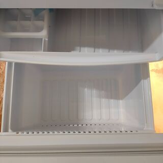 ■中古品　美品♪ SHARP シャープ 137l冷蔵庫 SJ-D14D-W◎2018年製